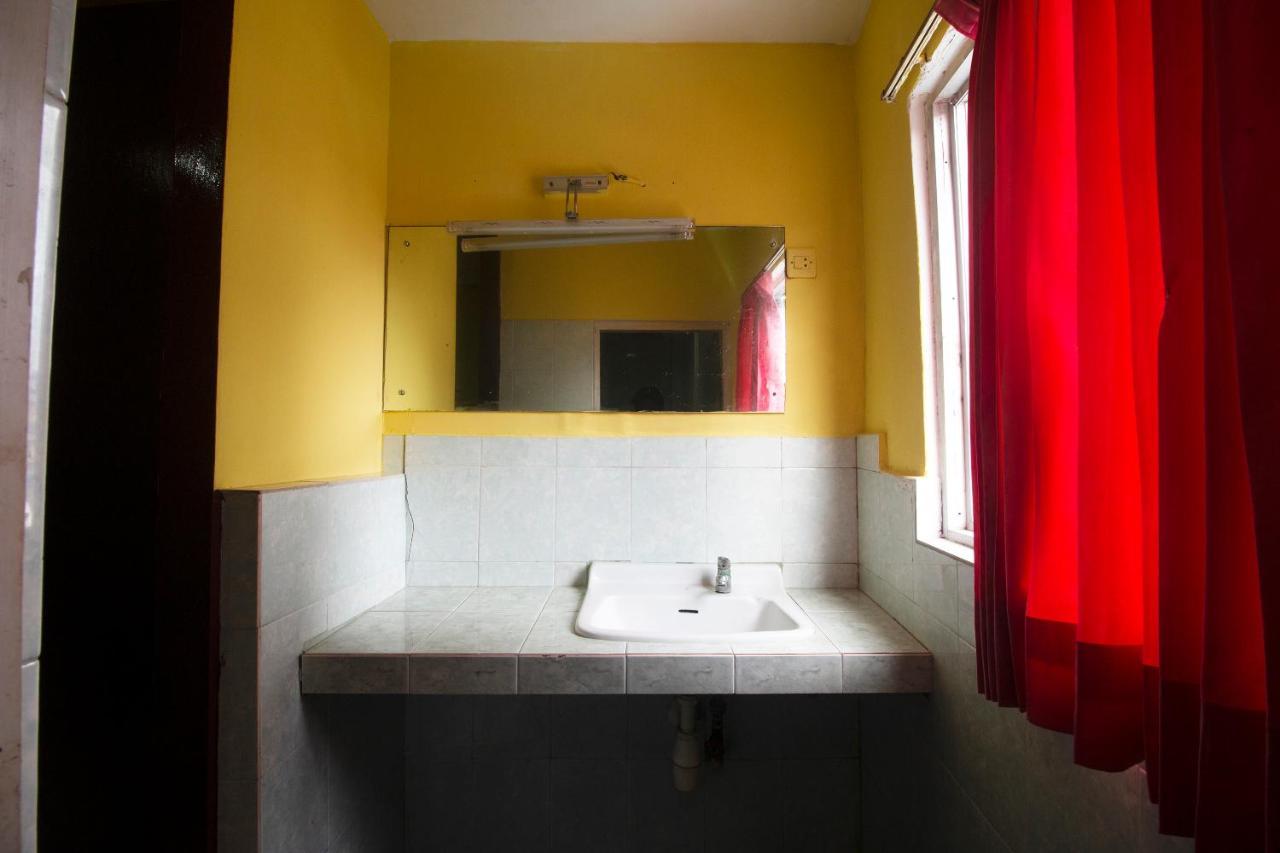 Oyo 3104 Wisata Hotel Ambon Ngoại thất bức ảnh